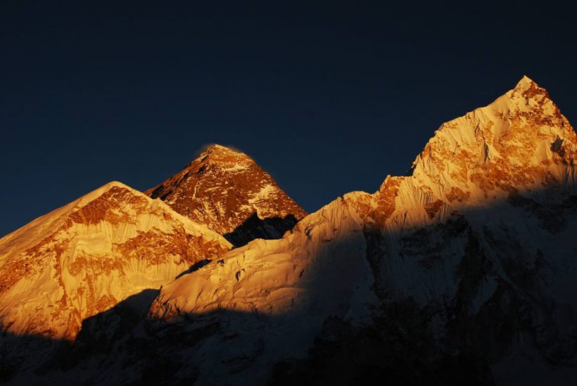 Everest-Sunrise